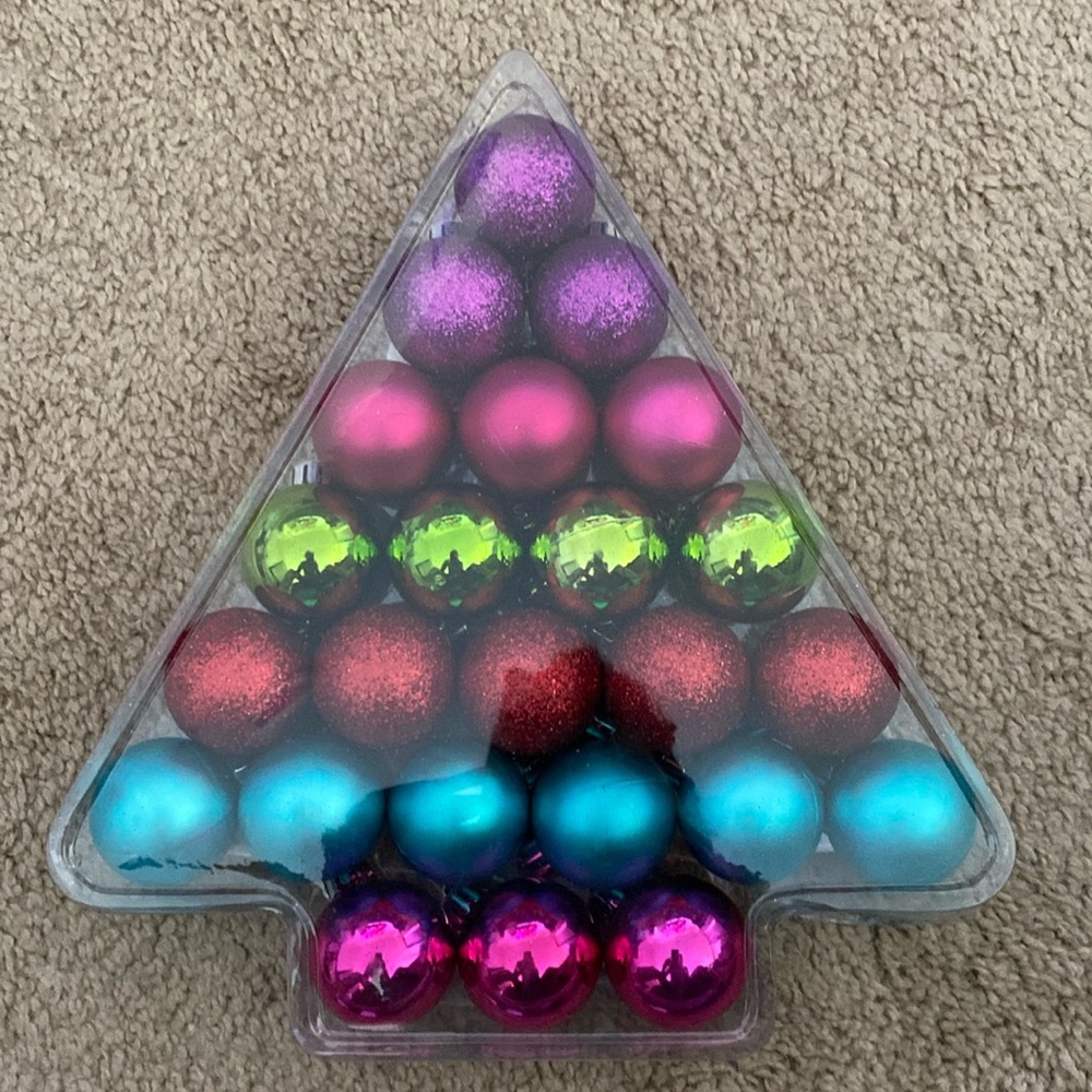 Bundle of 24 Christmas Ornaments Balls various colors NWT
